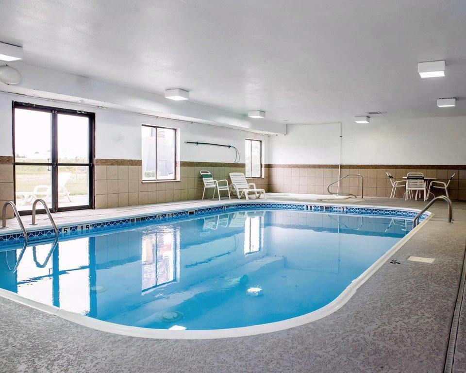 Quality & I-69 Hotel