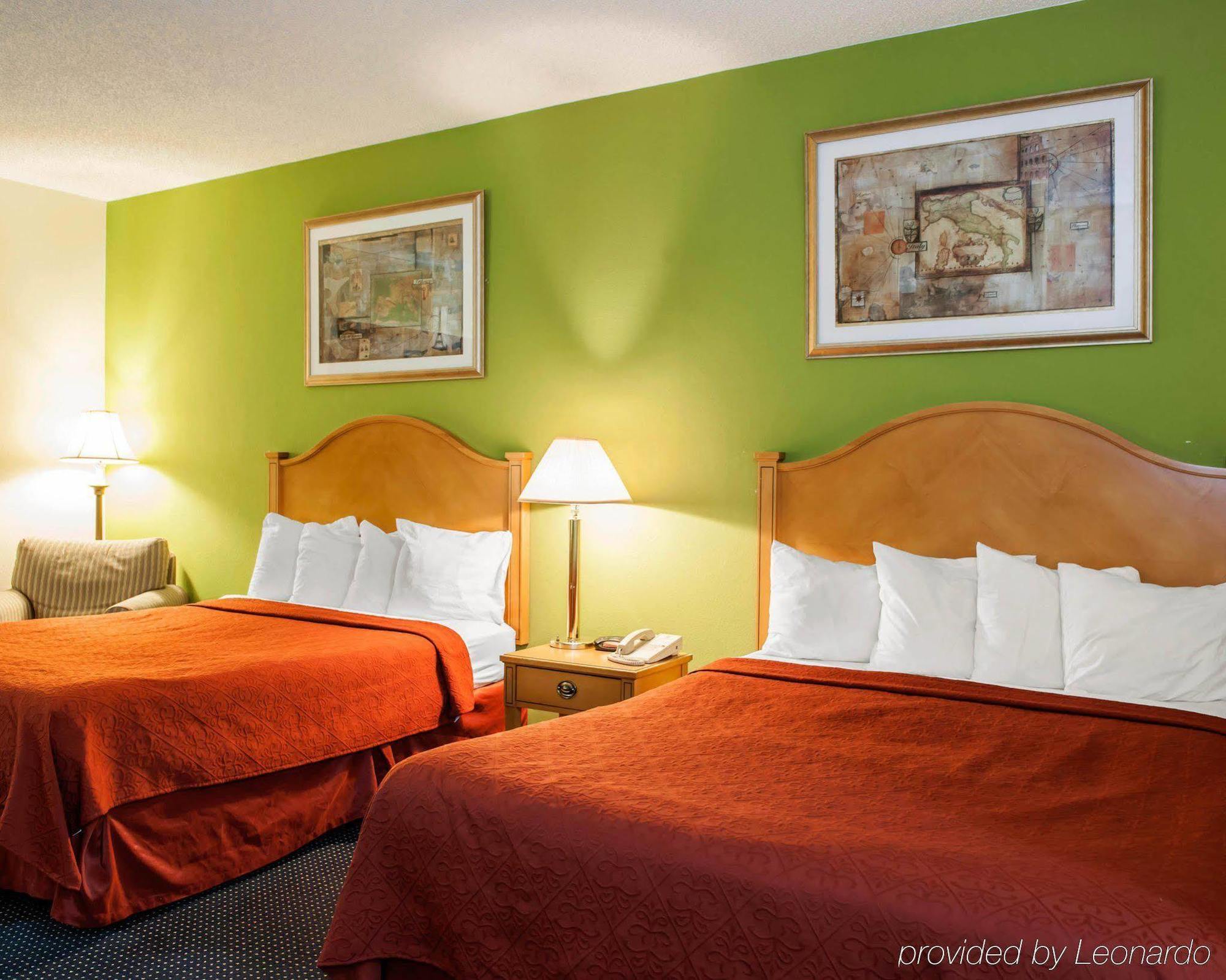Hotel Quality & I-69